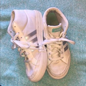 ADIDAS HIGHTOP SNEAKERS💫🤍